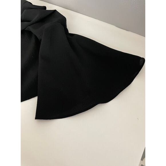 Frank Lyman Design Bell Sleeve Blouse Black Size 8 | Keyhole Back Flirty Boho - Picture 5 of 5